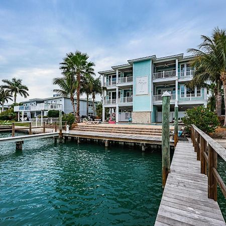 Treasure Trove Buccaneer | Waterfront With A Pool Villa St. Pete Beach Exterior photo