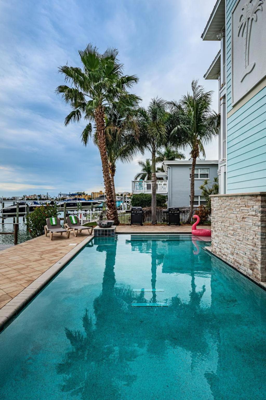 Treasure Trove Buccaneer | Waterfront With A Pool Villa St. Pete Beach Exterior photo