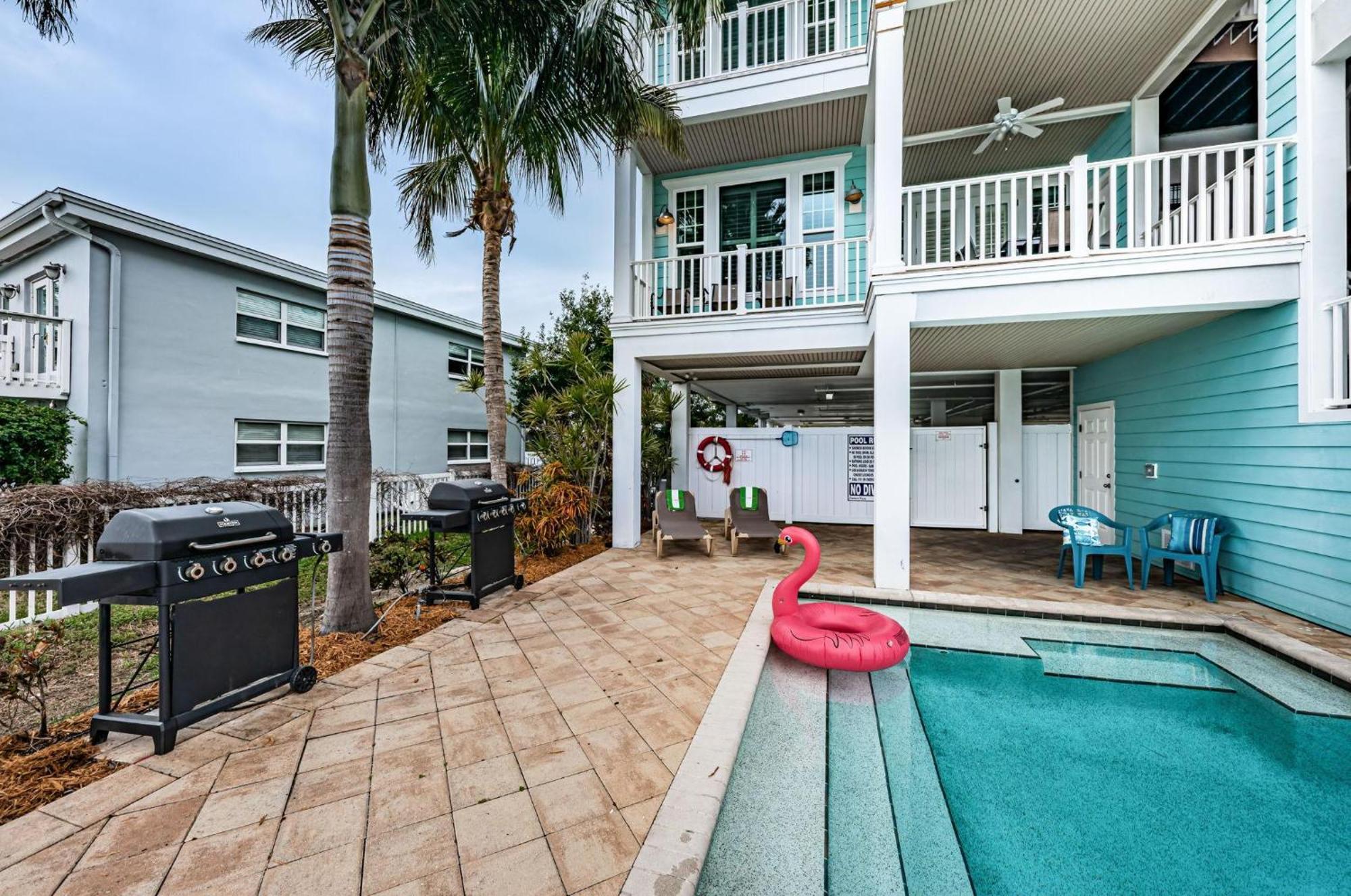 Treasure Trove Buccaneer | Waterfront With A Pool Villa St. Pete Beach Exterior photo